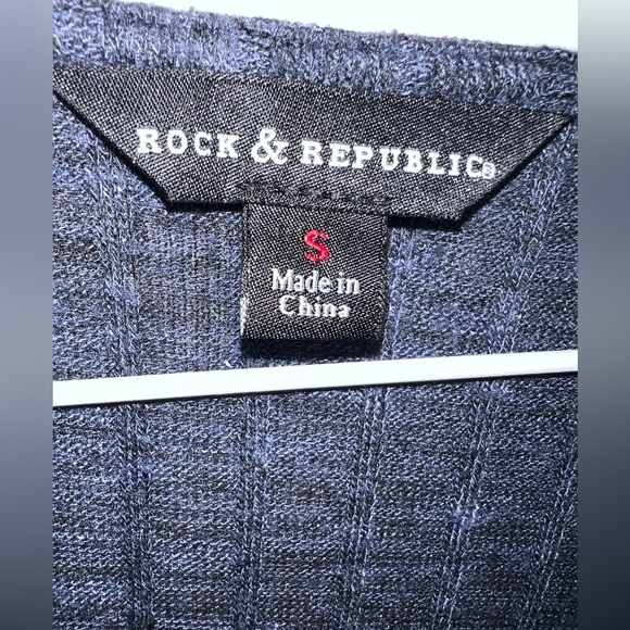 🎸 Rock & Republic Ribbed Top - Picture 4 of 7